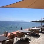 Seaside 2-bedroom In *