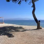 Seaside 2-bedroom In *