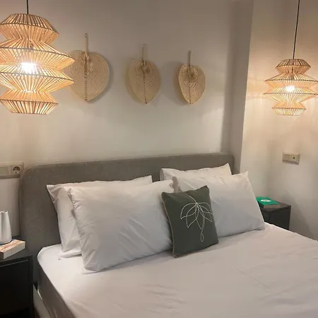 Seaside 2-bedroom In קסילוקסטרו