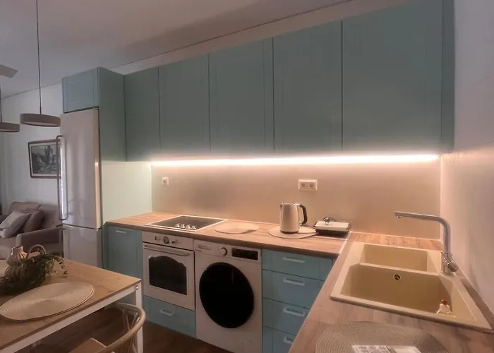 Seaside 2-bedroom In *